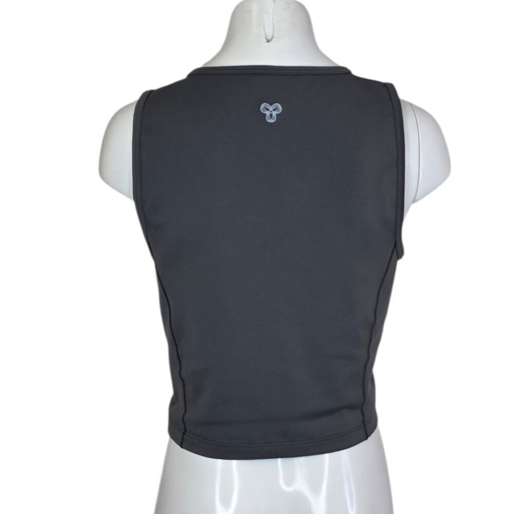 Aritzia TnAction Sleeveless Crop Tank, Zip Front, Grey, Soft, Athletic, Size M - Picture 3 of 6